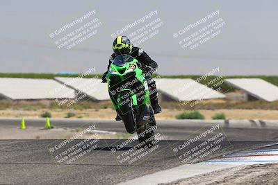 media/Aug-03-2025-TrackDaz (Sun) [[bf4a71acf9]]/B Group/1220pm (Wheelie Bump)/